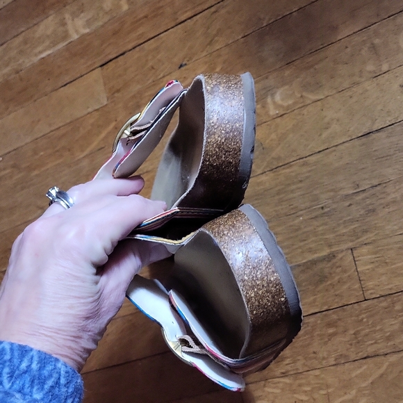 Arizona Jean Co. Thong Cork Sandals - Picture 3 of 6